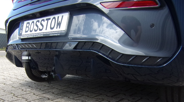 Anhängerkupplung für Cupra-Born nur für Heckträgerbetrieb, Montage nur bei uns im Haus, Baureihe 2023- V-abnehmbar